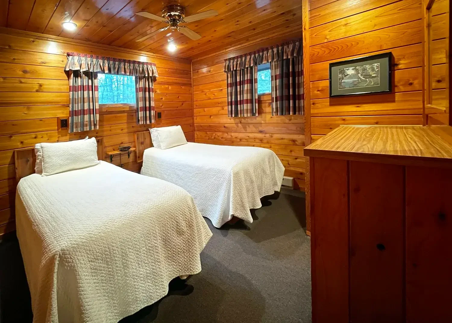 37bedroom1.webp