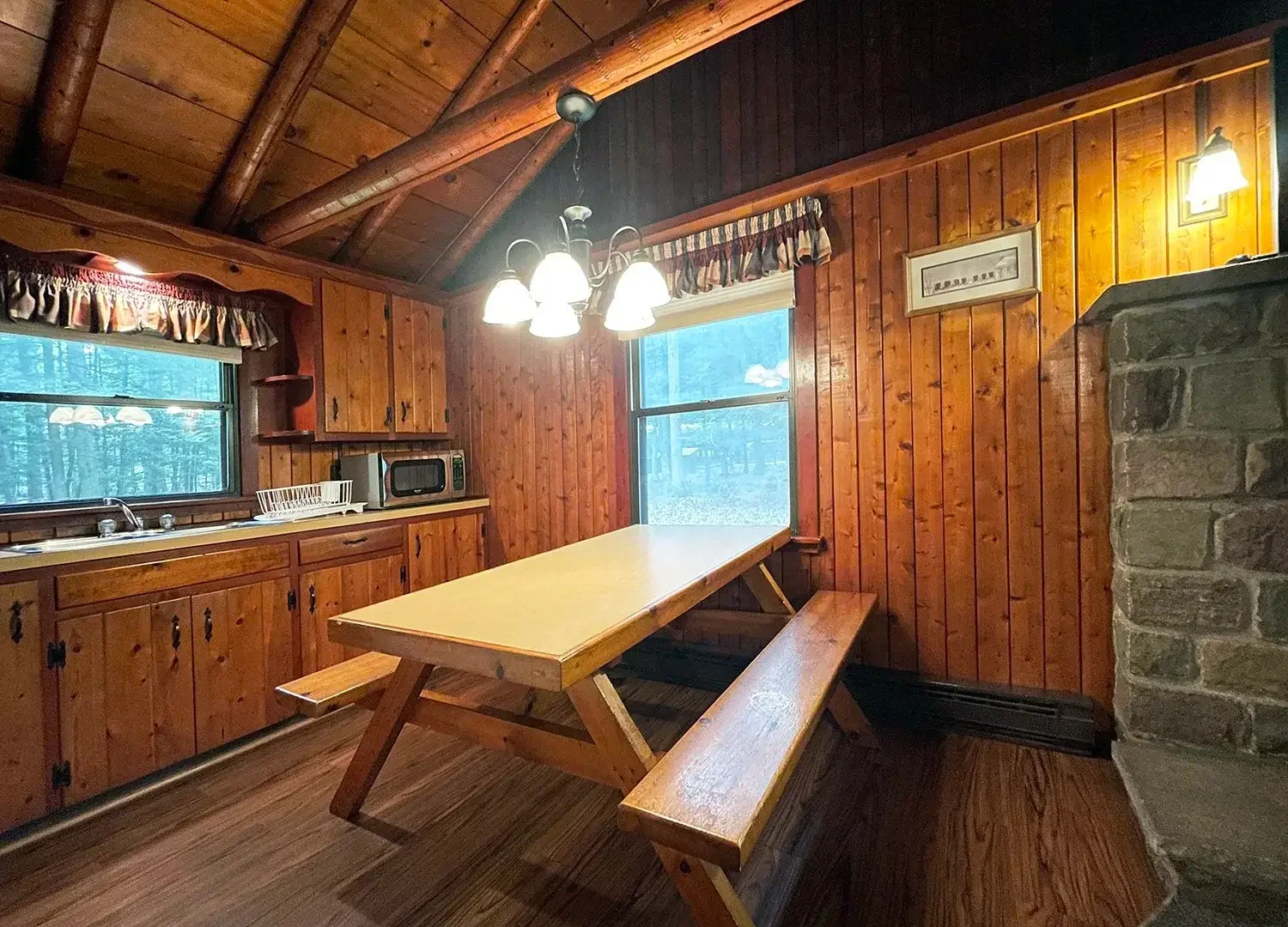7diningroom.webp