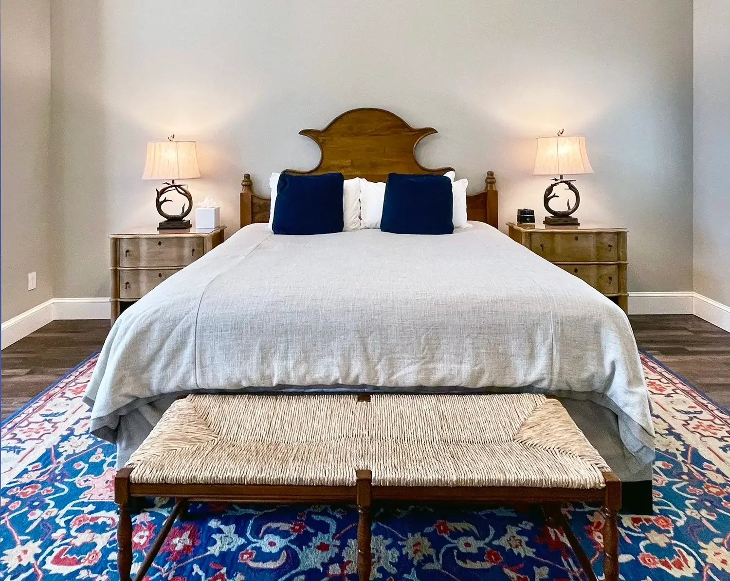 8bed.webp