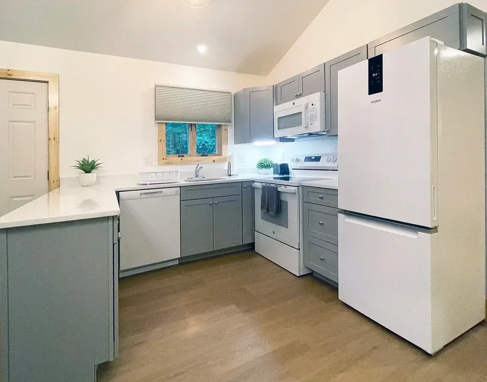 Lakeview Cottage #38 – Kitchen Alternate View