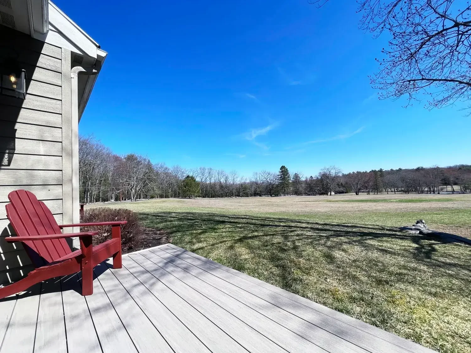 Luxury Hill Suite 14 Field View