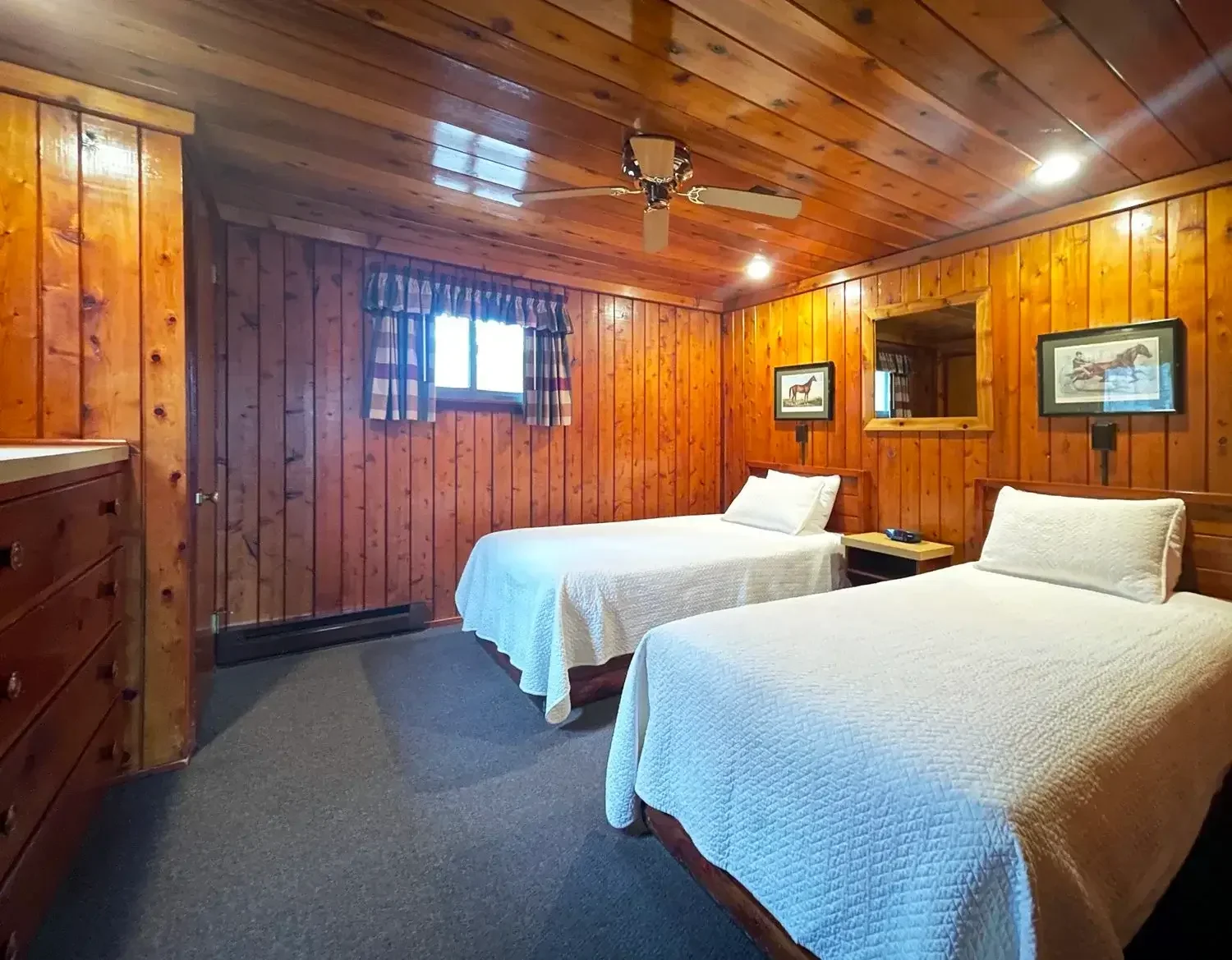Woodside Cabin 31 Second Twin Bedroom