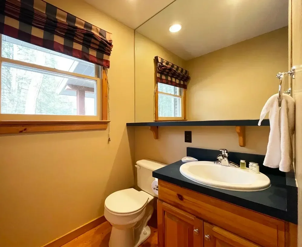 Lakeview Cottage #42 – Bathroom Vanity