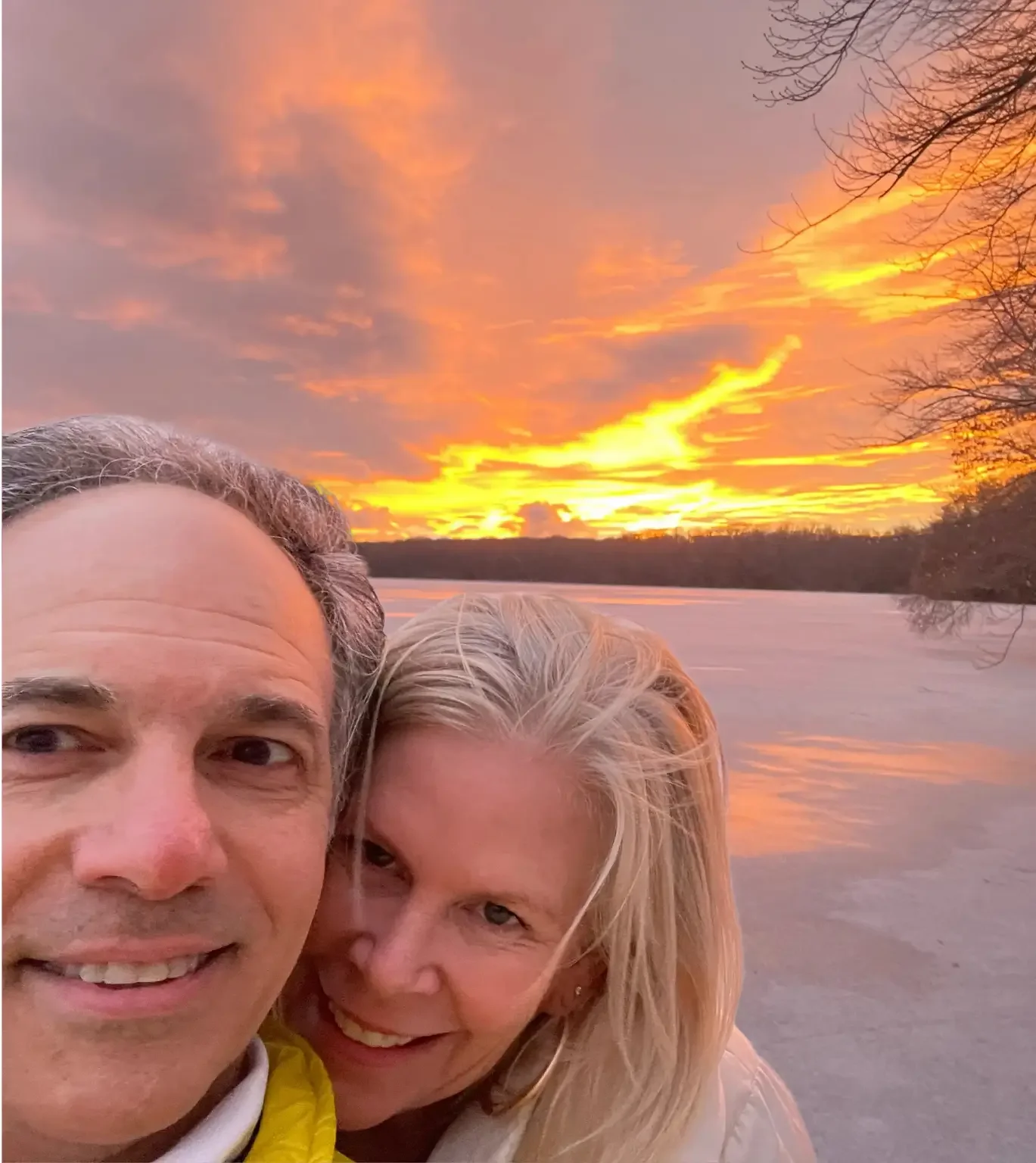 Couple enjoying a romantic sunset getaway at Mountain Springs Lake Resort