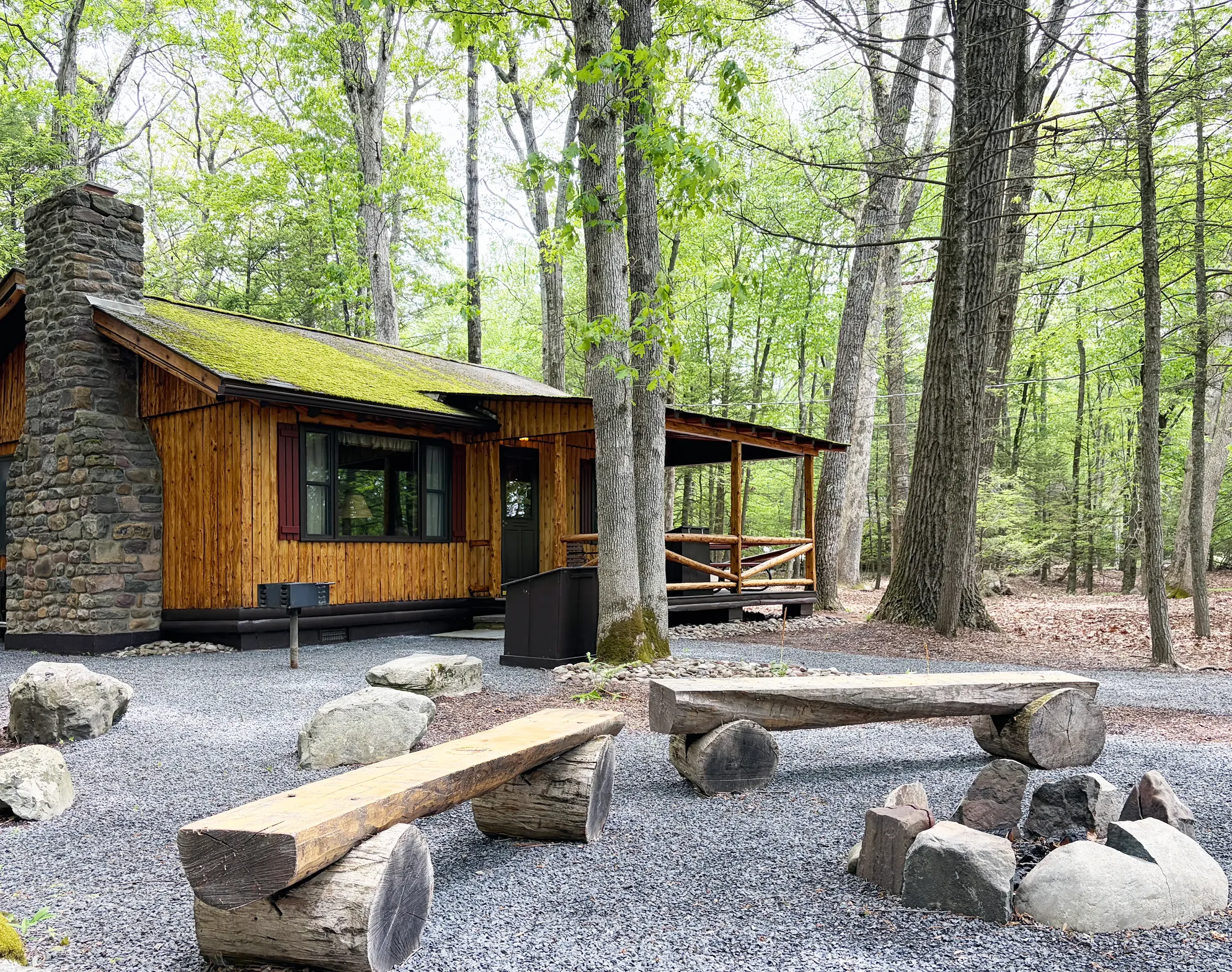 Exterior – Lakeview Cottage 27