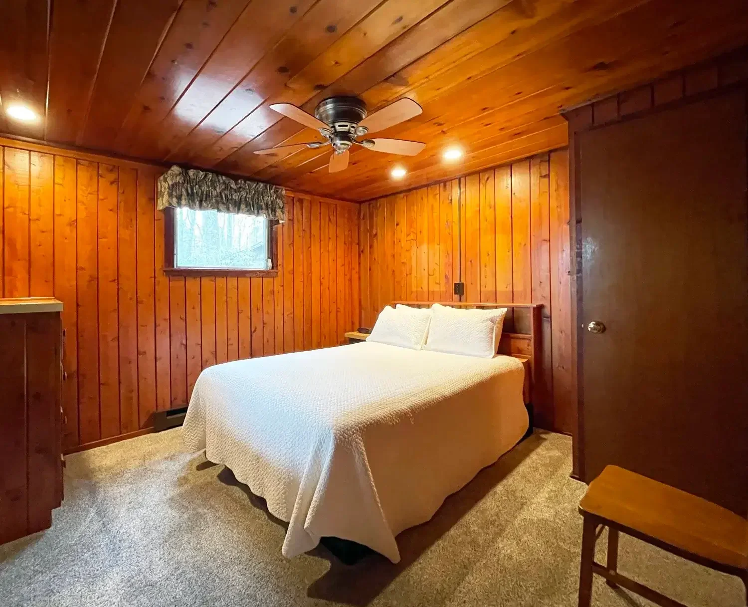 Woodside Cabin 30 Full Bedroom