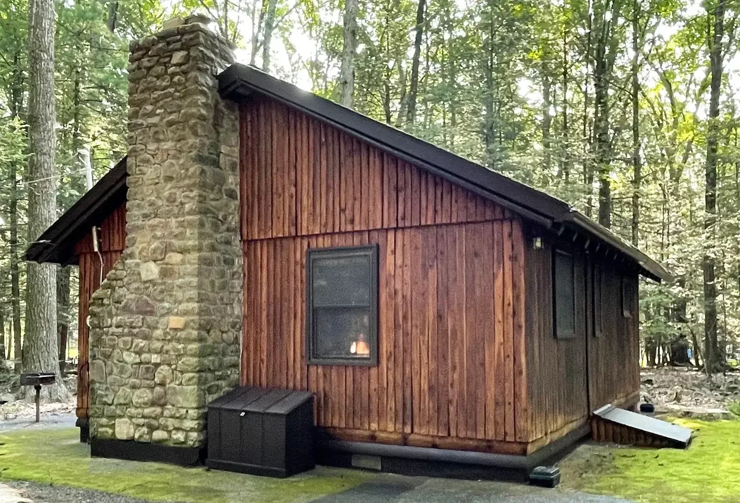 Woodside Cabin 7 Exterior Side