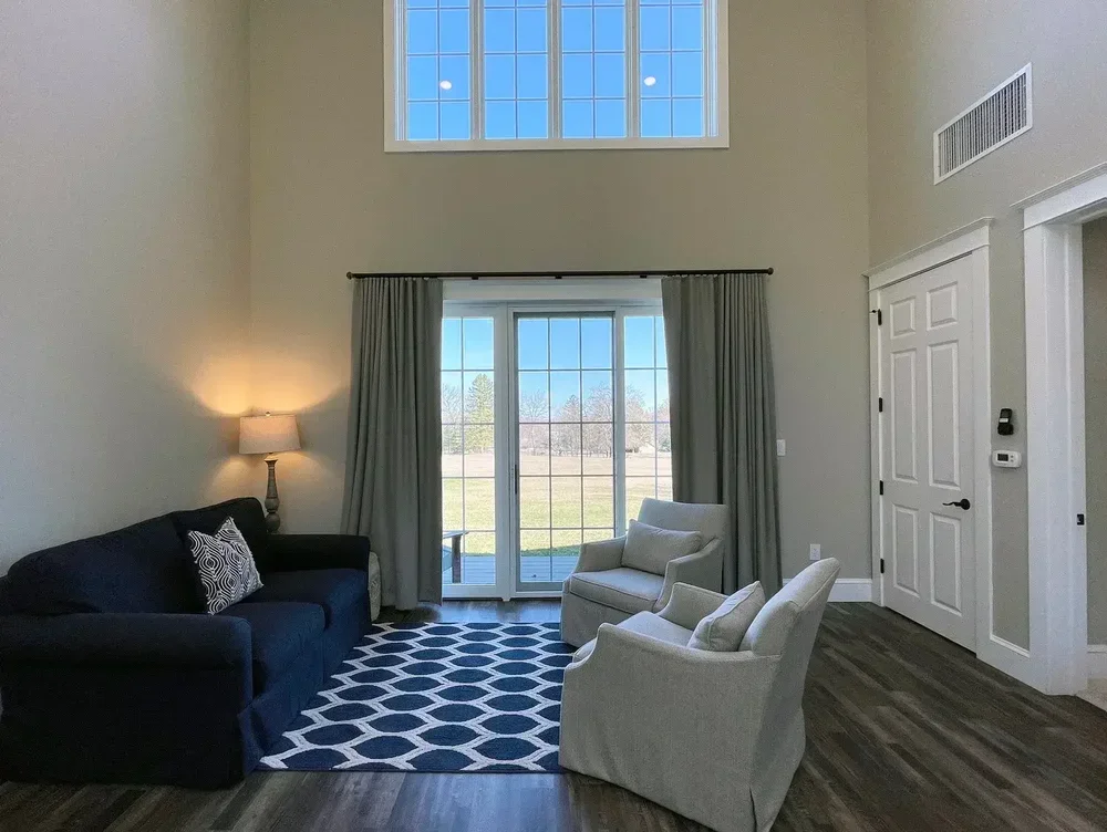 Luxury Hill Suite 11 Sitting Area with Window View