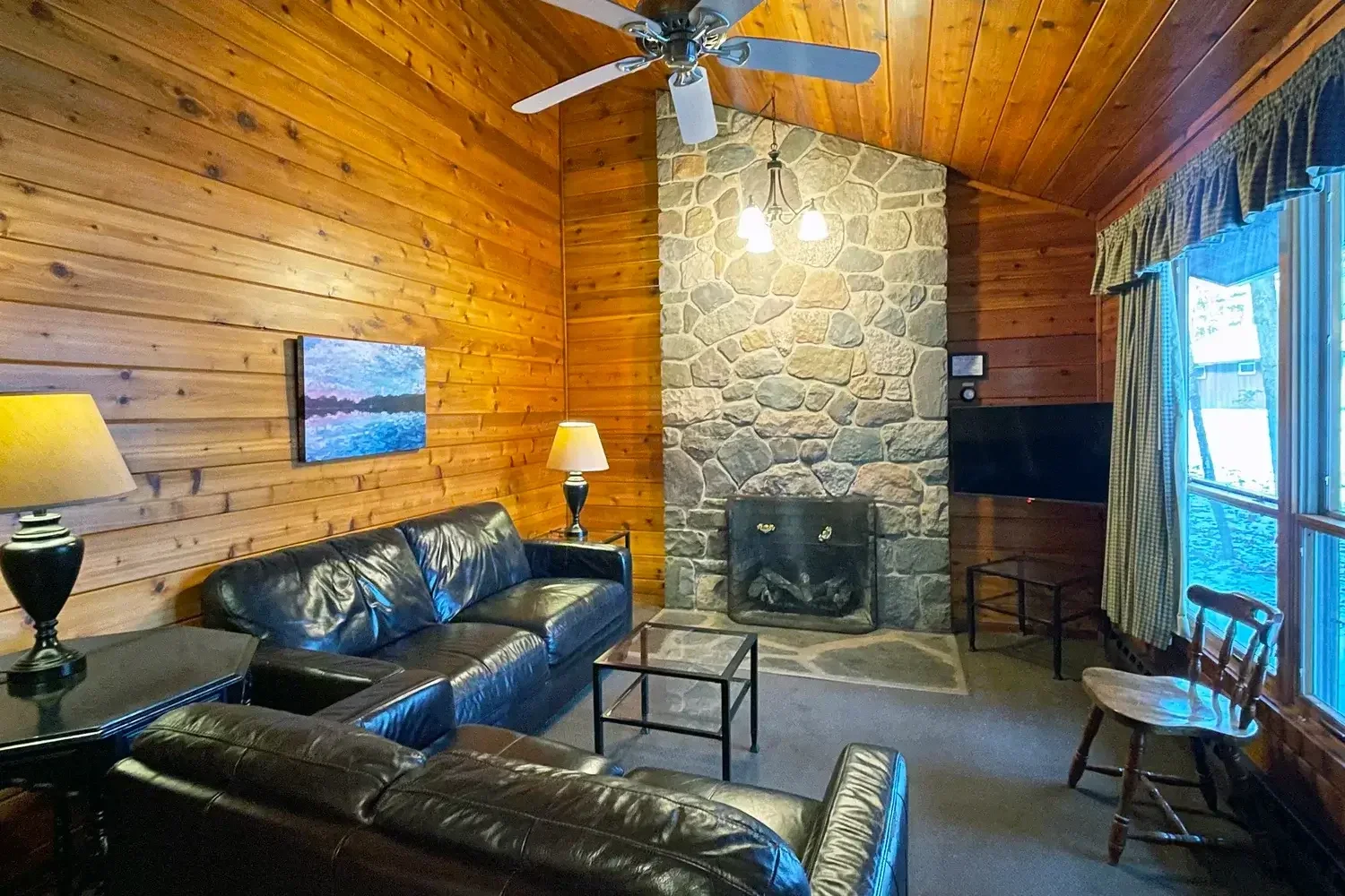 Fireplace – Lakeview Cottage 40