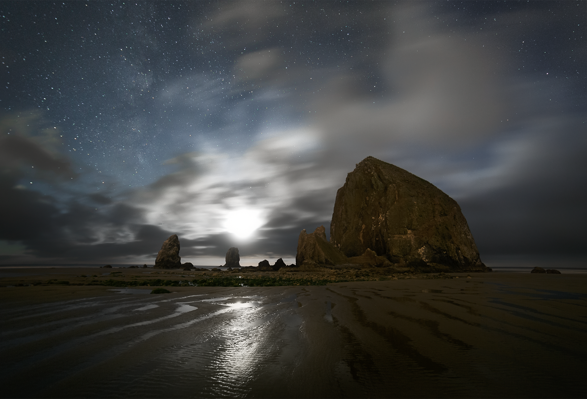 cannon-beach-moonset.png