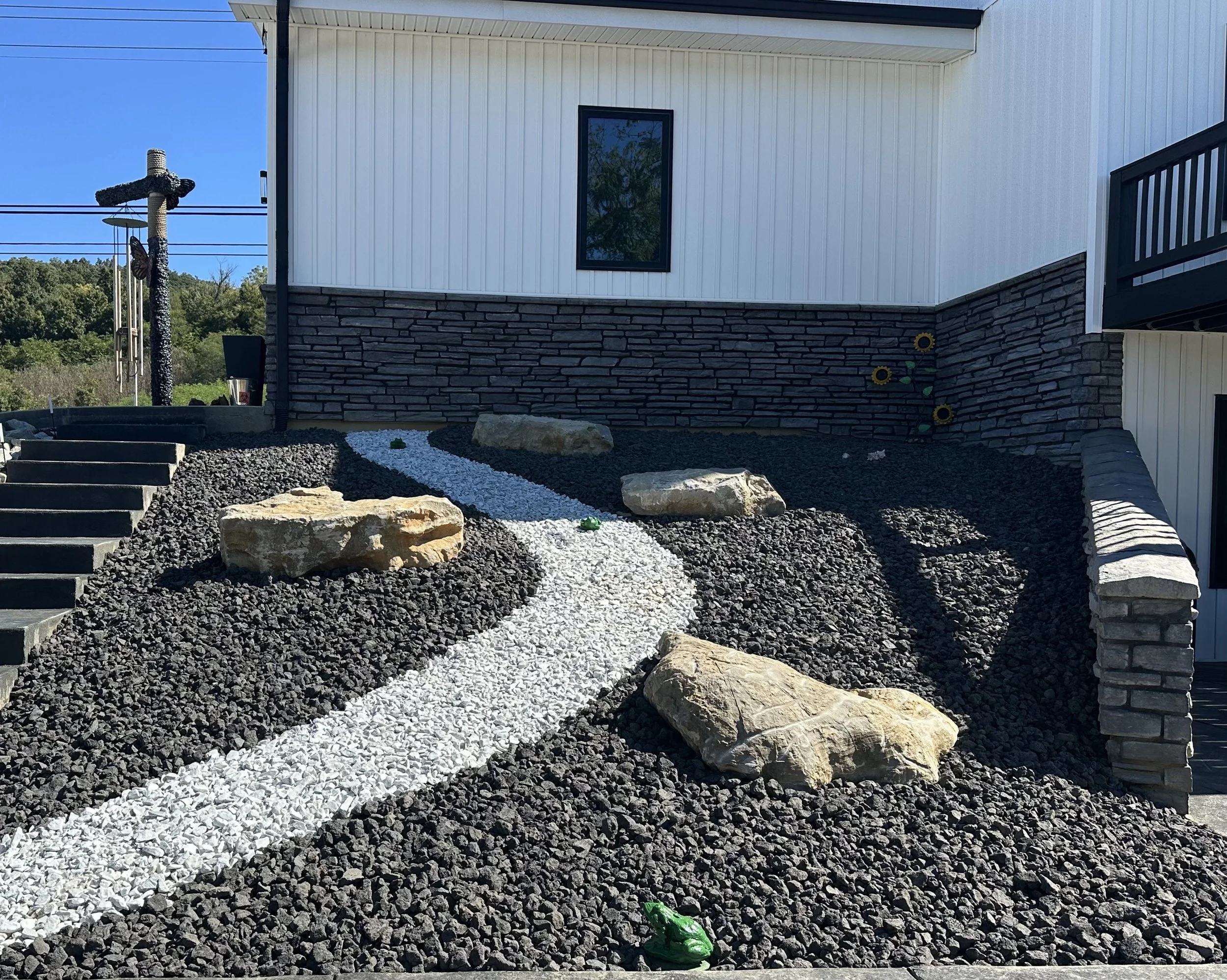 Landscaping - Flaherty, Kentucky