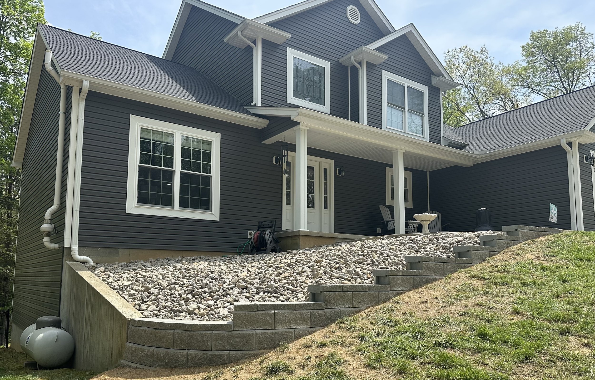 Landscaping - Block wall - Doe Valley, Brandenburg, Kentucky