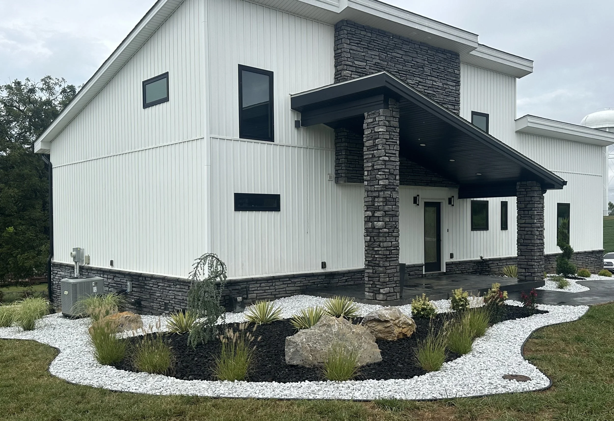 Landscaping - Flaherty, Kentucky 40175