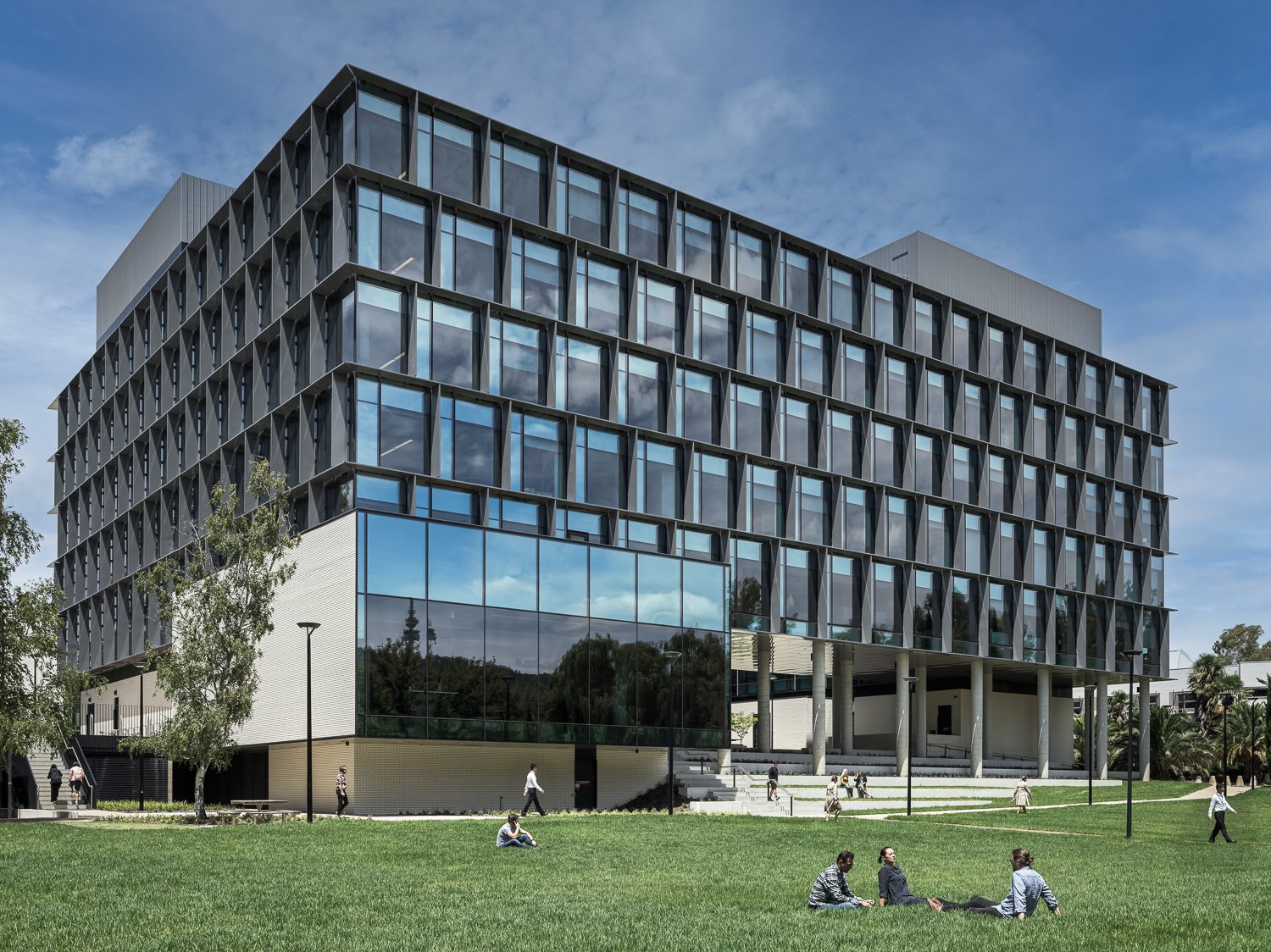 ANU SCHOOL OF SOCIAL SCIENCES
HASSELL