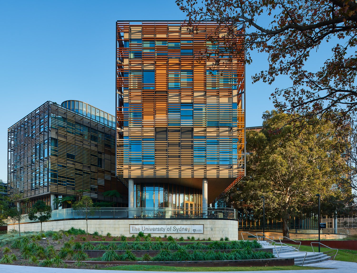 UNIVERSITY OF SYDNEY BUSINESS SCHOOL
WOODS BAGOT X KANN FINCH
