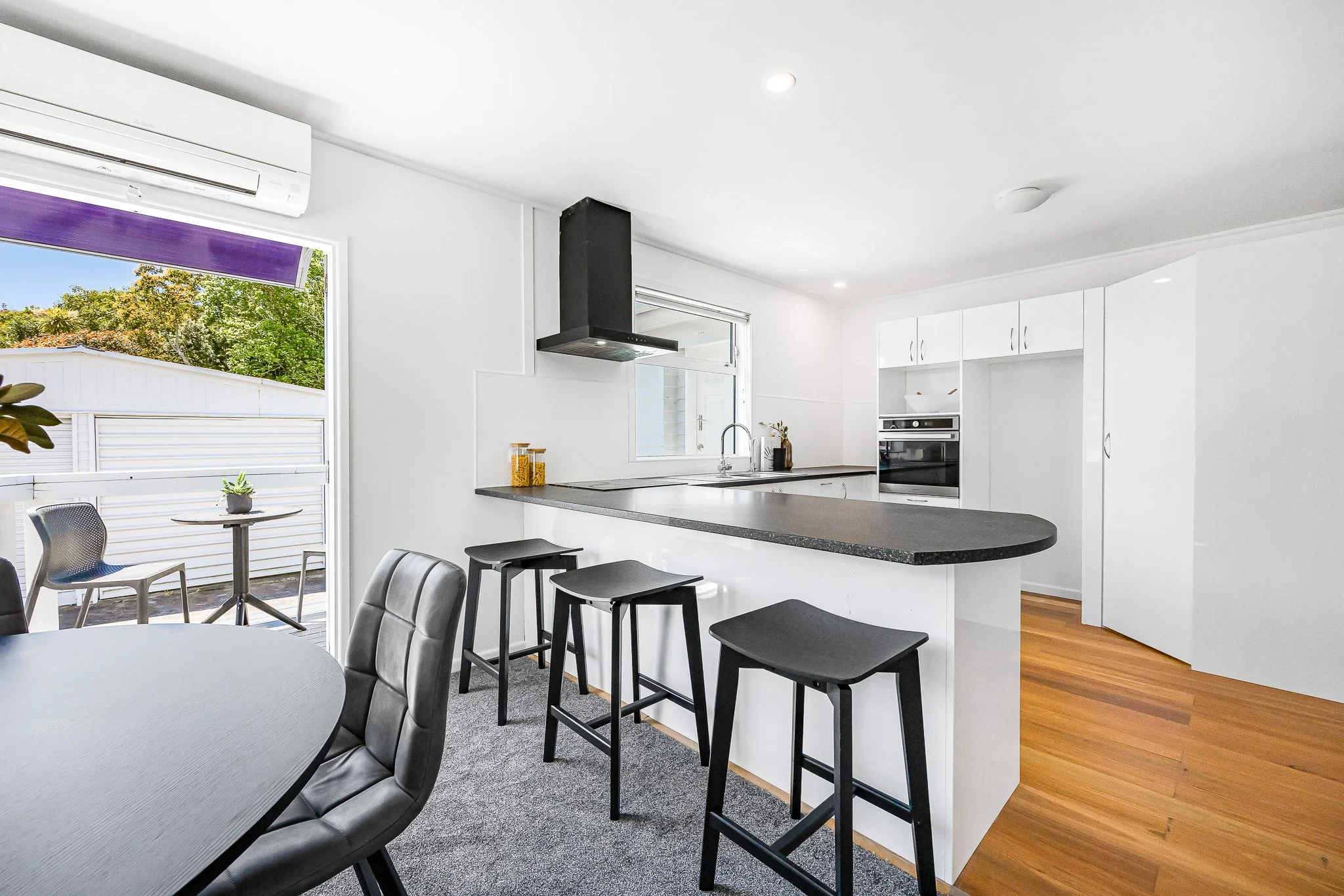 3 - 38ParrishRd 201A8752.jpg