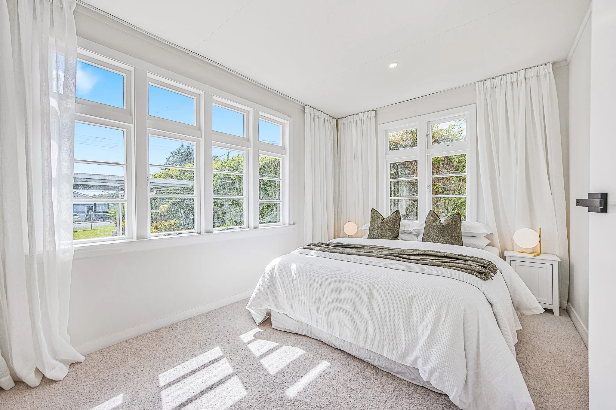 8 - 115 Sunnyside Rd.jpg