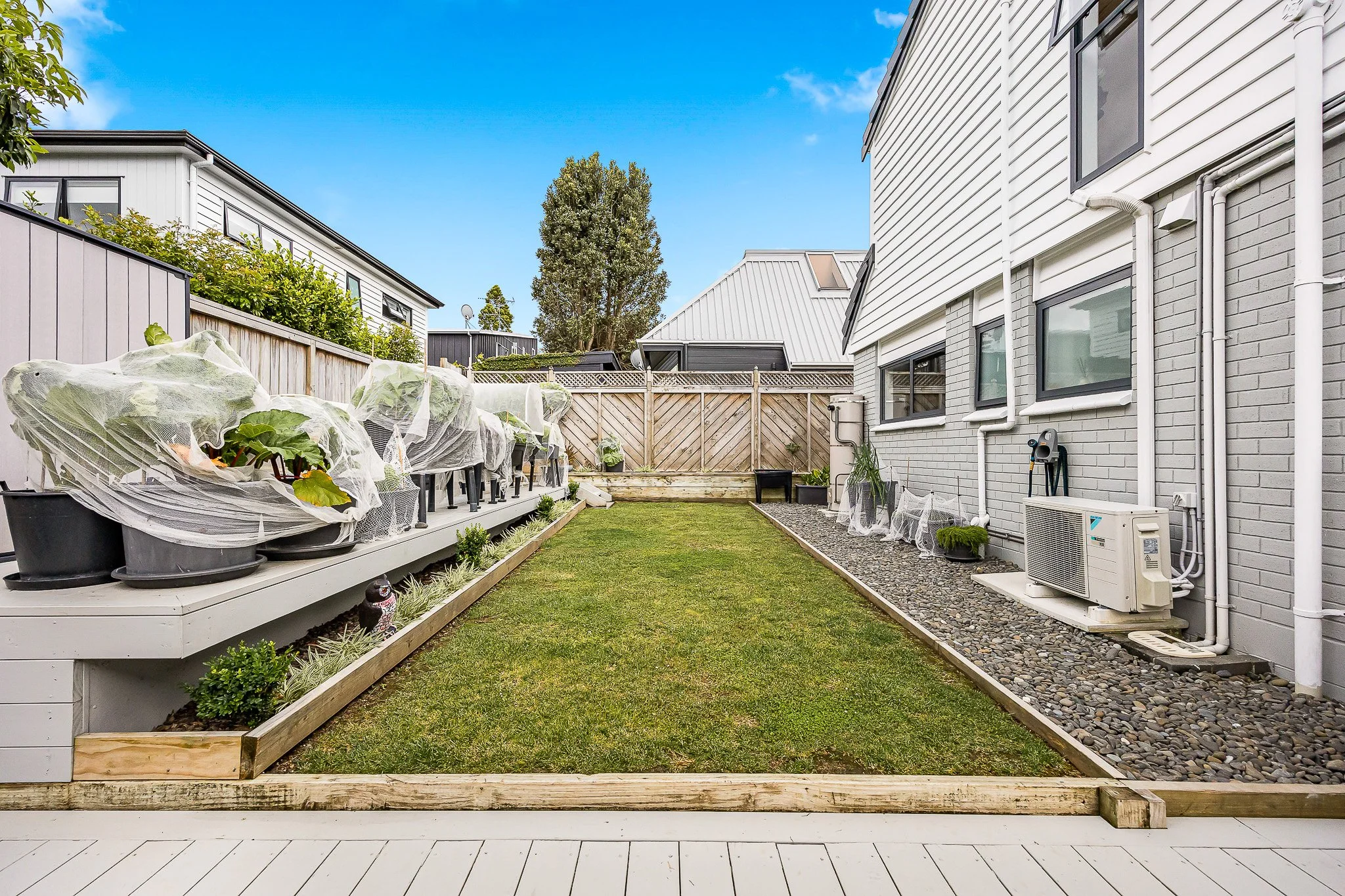 17 - 2.58 Hillcrest 283A7255.jpg