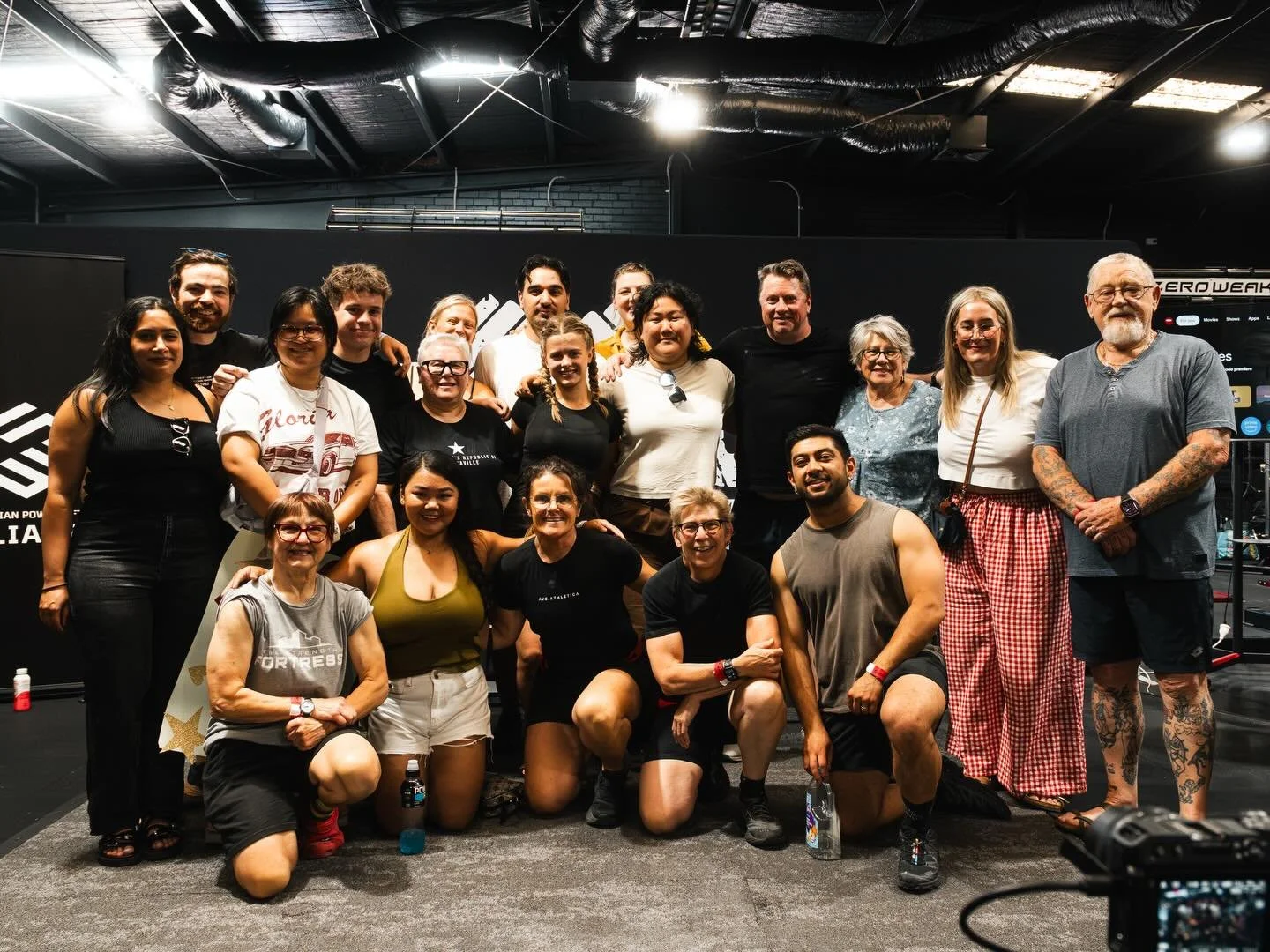 Our team of masters and juniors did remarkably well over the weekend 🏆✨ 

Phoebe went 8/9 in her first meet. Meticulous as ever, she hit the Mega Nationals qualifying total on her second deadlift, then added a nice extra 5kg on the third.

Jeanette 