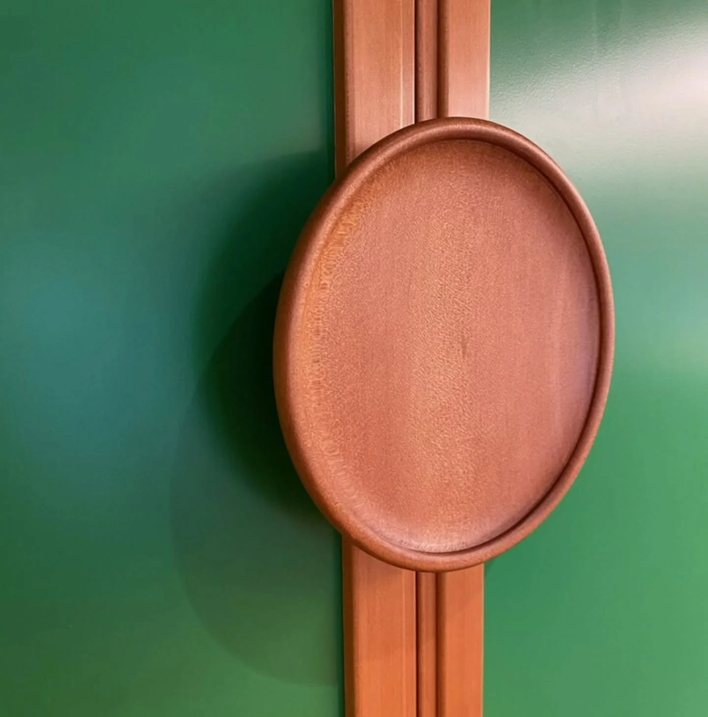 Kauri Handle | bi-fold doors

#nzdesign #woodturnersofinstagram #nzfurniture