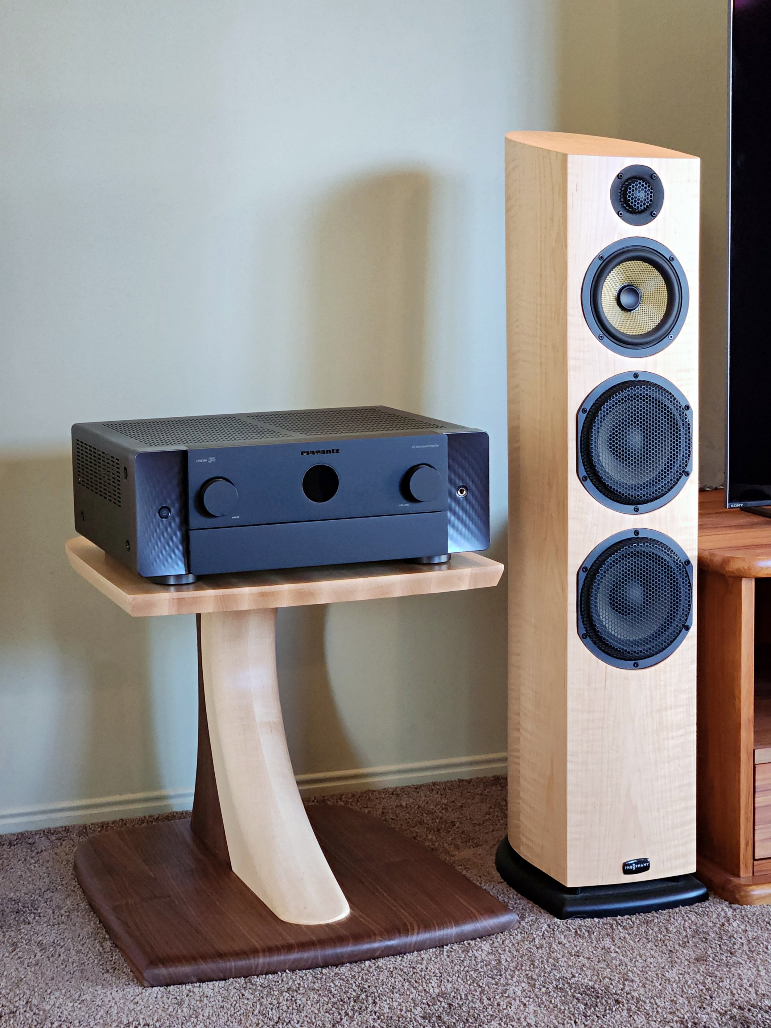 Bing HiFi single by loudspeaker.jpg