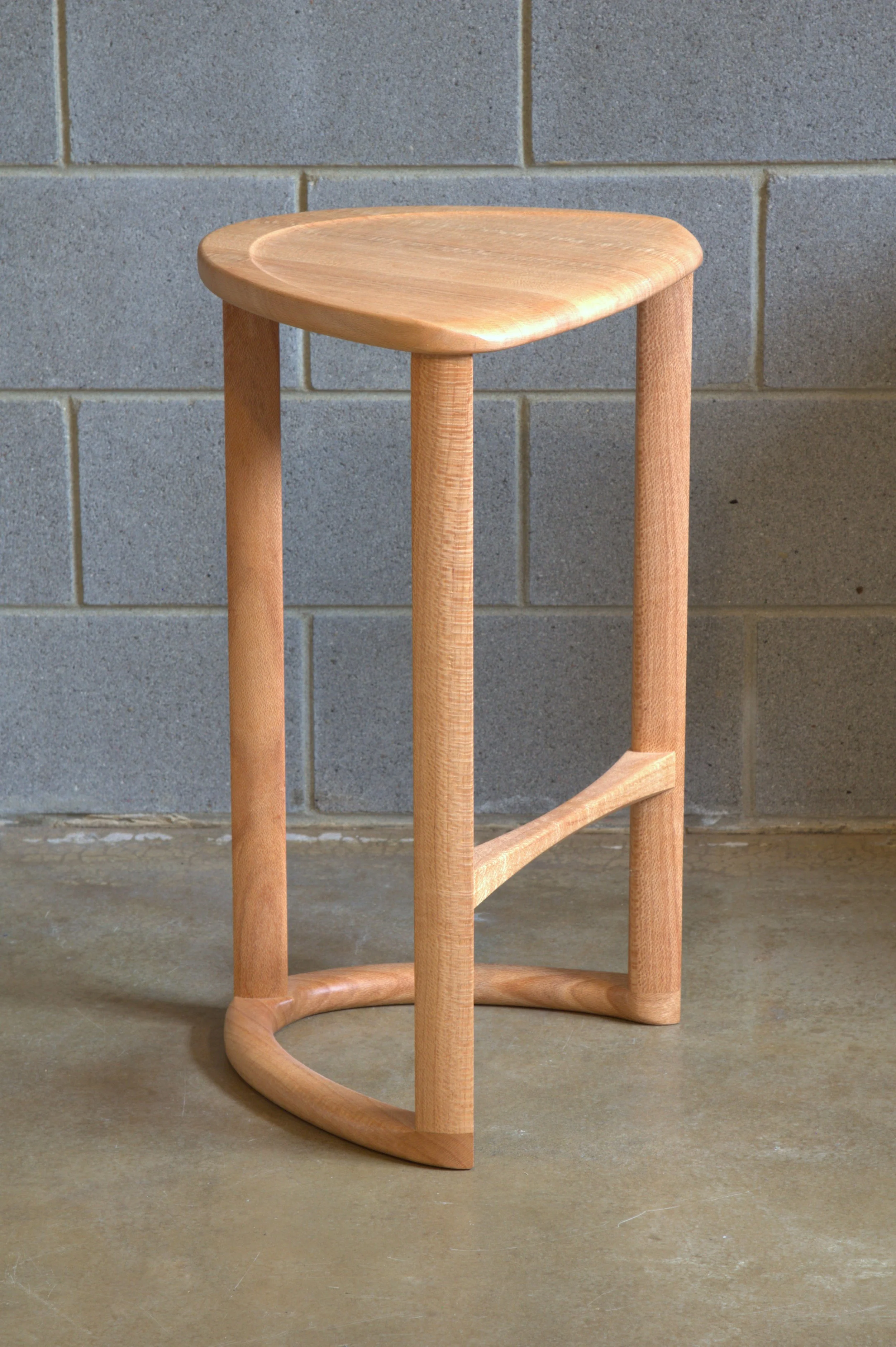 silky oak stool 1.jpg