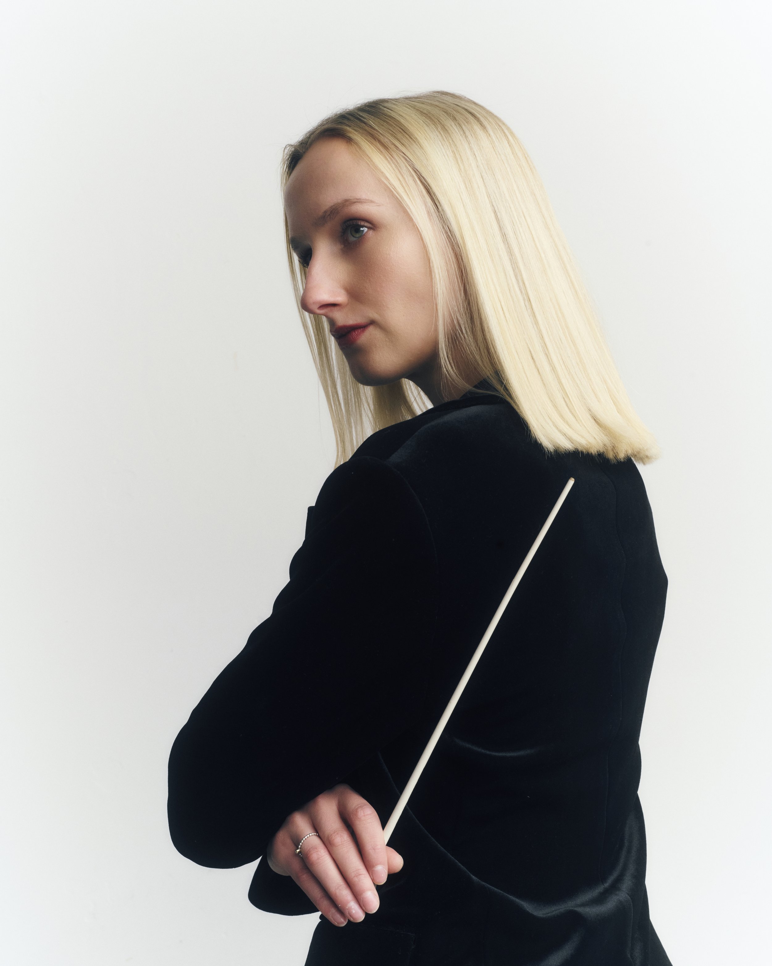 Margarita Balanas, cellist and conductor: “Live by Your Own Rules and Don’t Have Any Regrets!” (Part II)