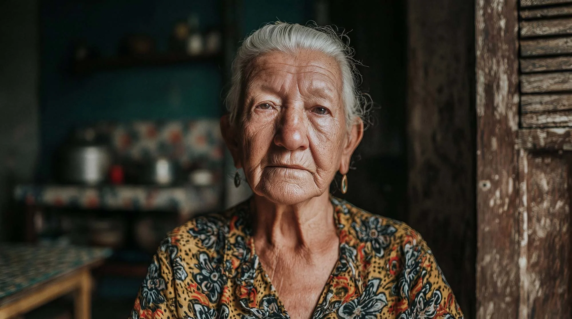 magnific-SCdzrfWKFt9V5b7Io0Le-arnaudweber_portrait_of_an_elderly_Cuban_womanman_in_her_rustic_c77755d5-b501-475c-baa6-7ee2c6e97308.jpg