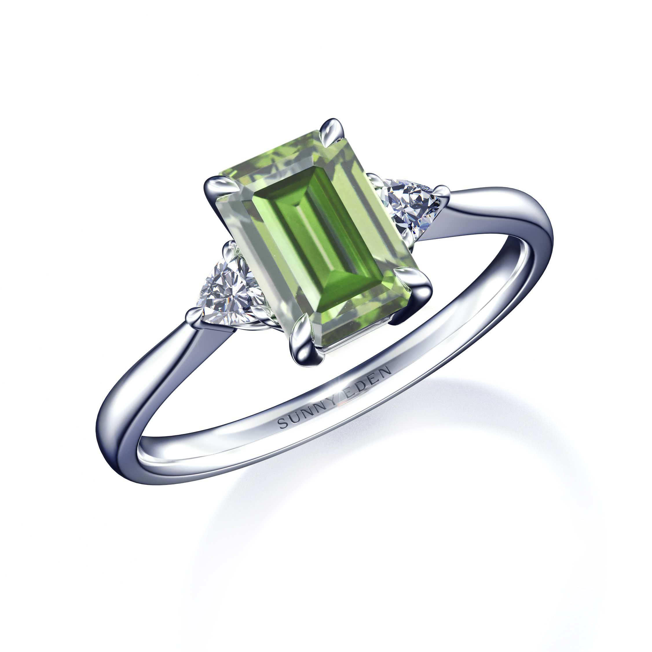 ThreeStone_trillion_Main1_GREEN_diamond_SE.jpg