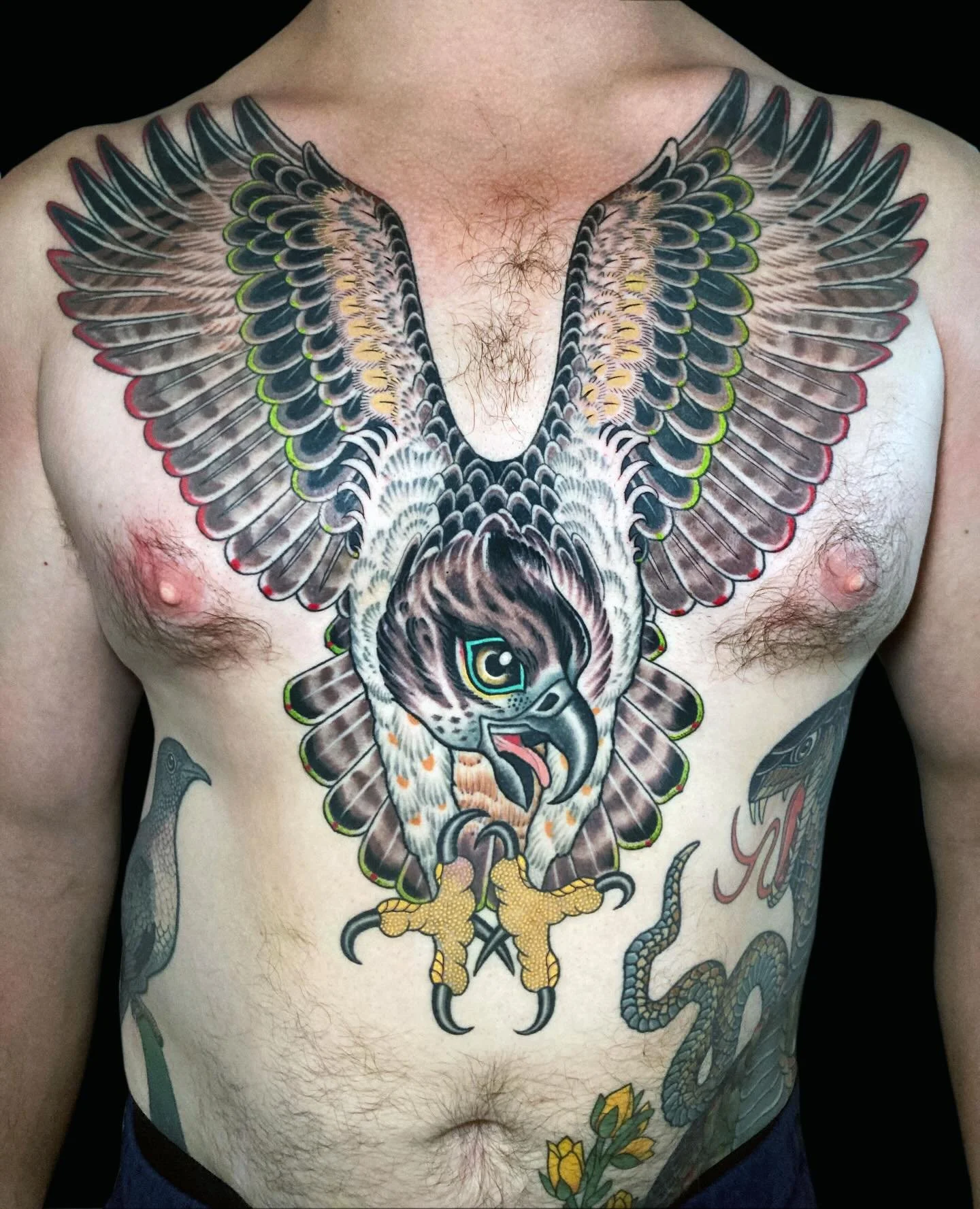 Osprey for Mark 🦅 🖤
Started last year @brighton_tattoo_collective_ ,continued @bristoltattooconvention and finished over the weekend @magic.tattooing ✨
Thank you Mark, I always love our sessions! 🌈

I&rsquo;ll be working this years @bristoltattooc