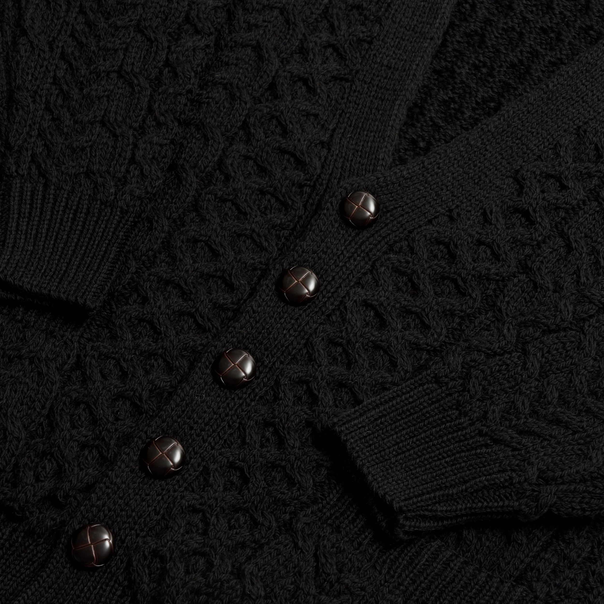 Irish Knitwear | Aran Sweaters | Aran Cardigans | Aran Jumpers | Irish Made Wool Sweaters