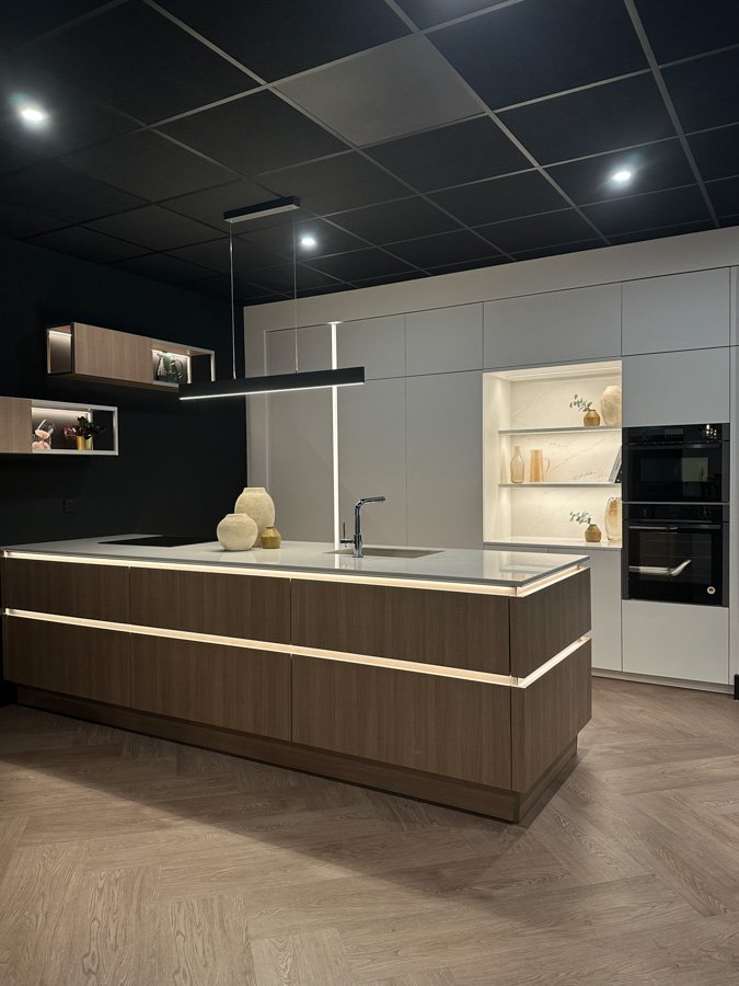 SandyfordShowroom39.jpg