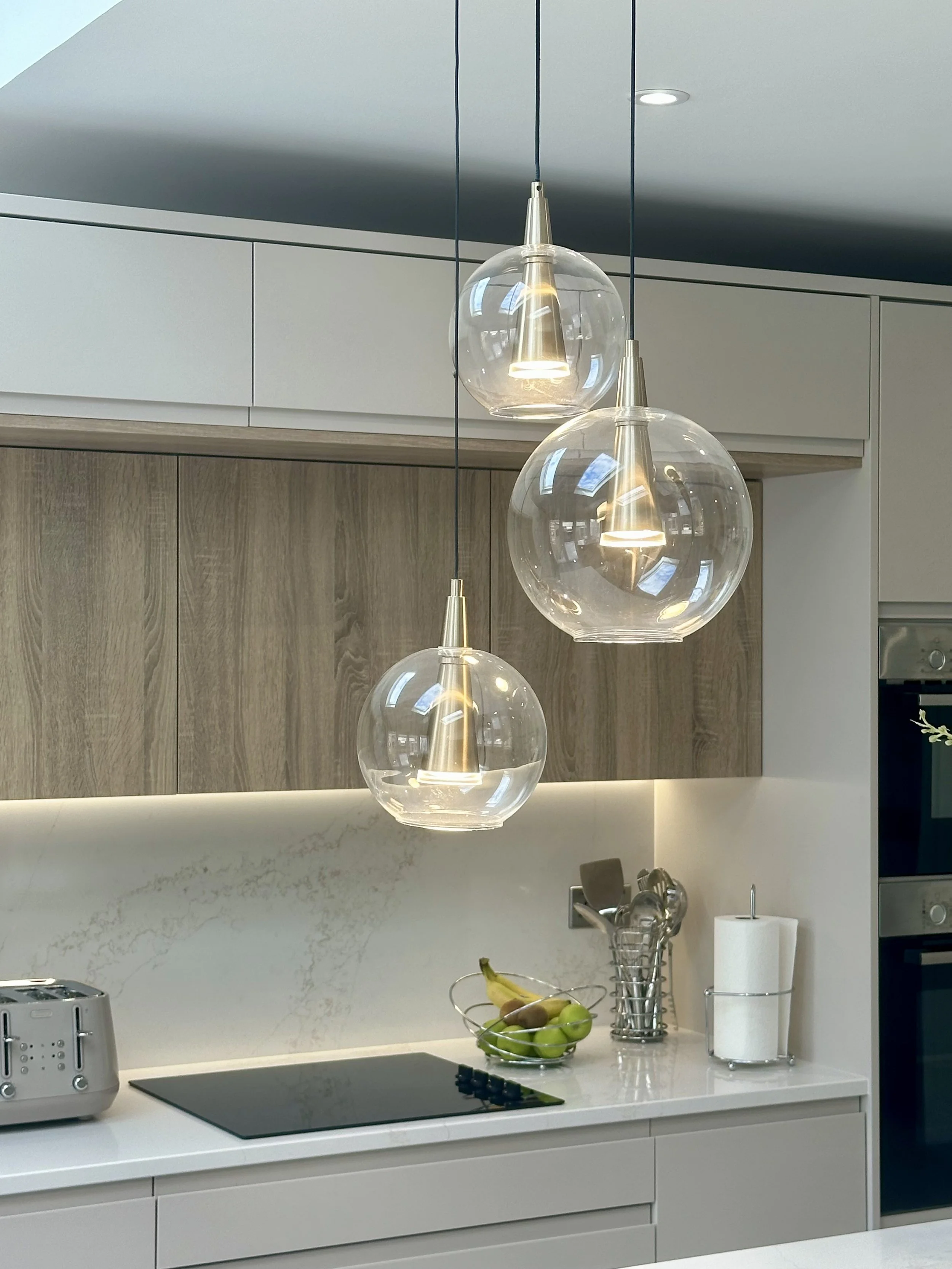 Cashmere and Oak Kitchen
