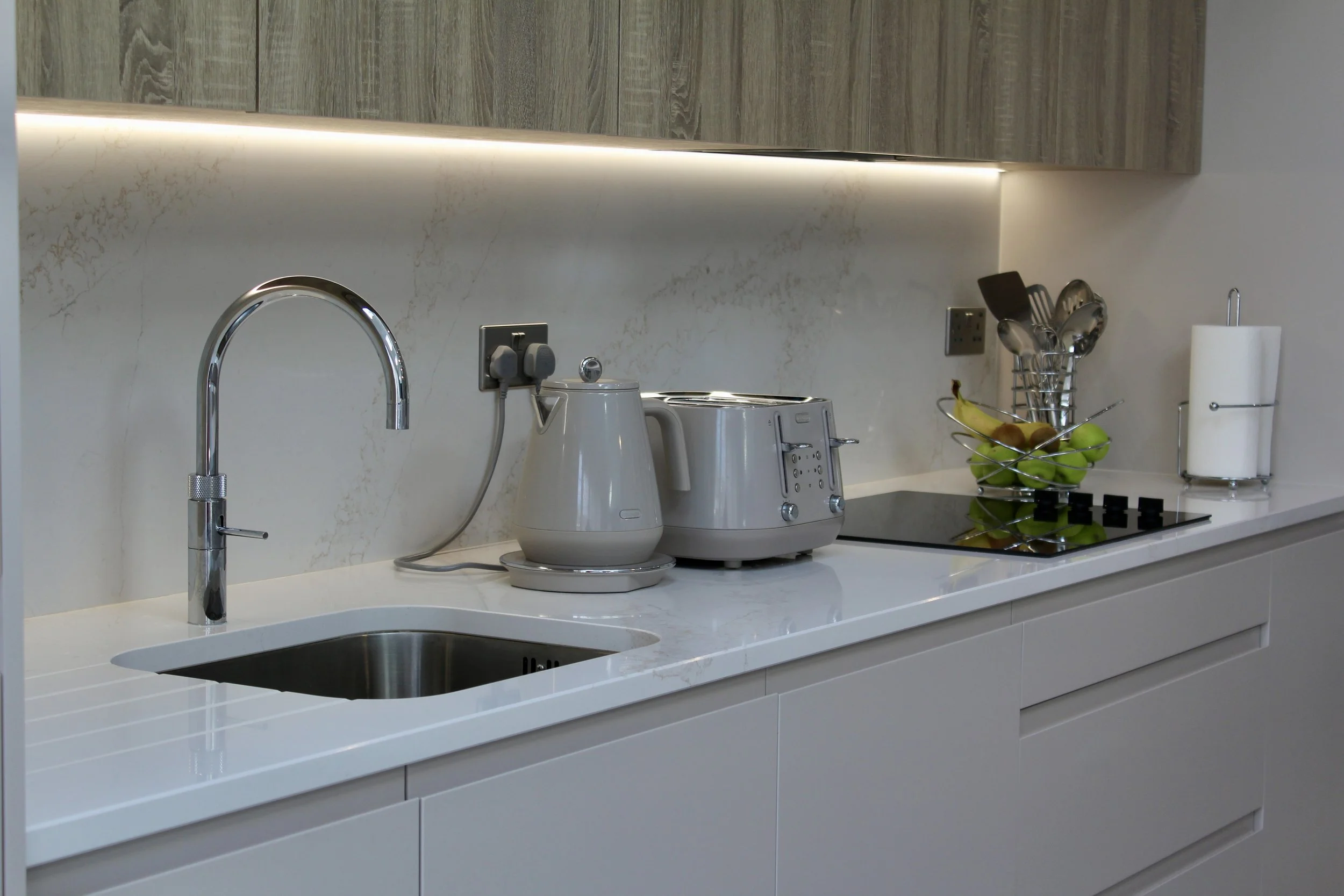 Cashmere and Oak Kitchen