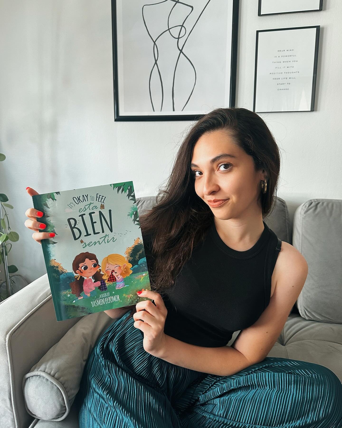 I&rsquo;ve been keeping a little secret for a while now&hellip;.🤰🏽

Introducing the birth of my new baby, my first children&rsquo;s book &ldquo;It&rsquo;s Okay To Feel&rdquo; written in both English and Spanish + featuring my two incredible nieces,