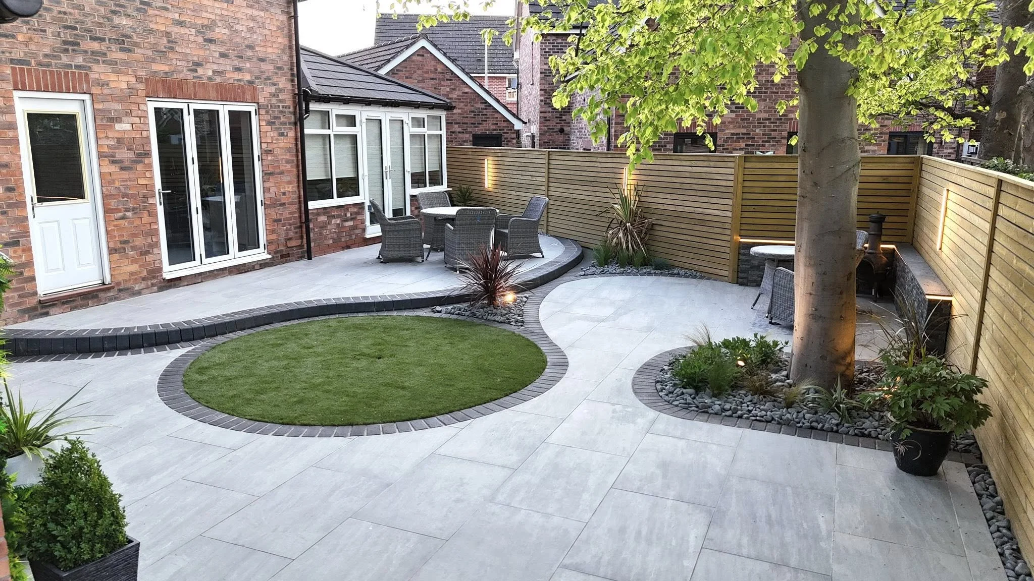 How to Choose Outdoor Furniture That Complements Your Landscaping