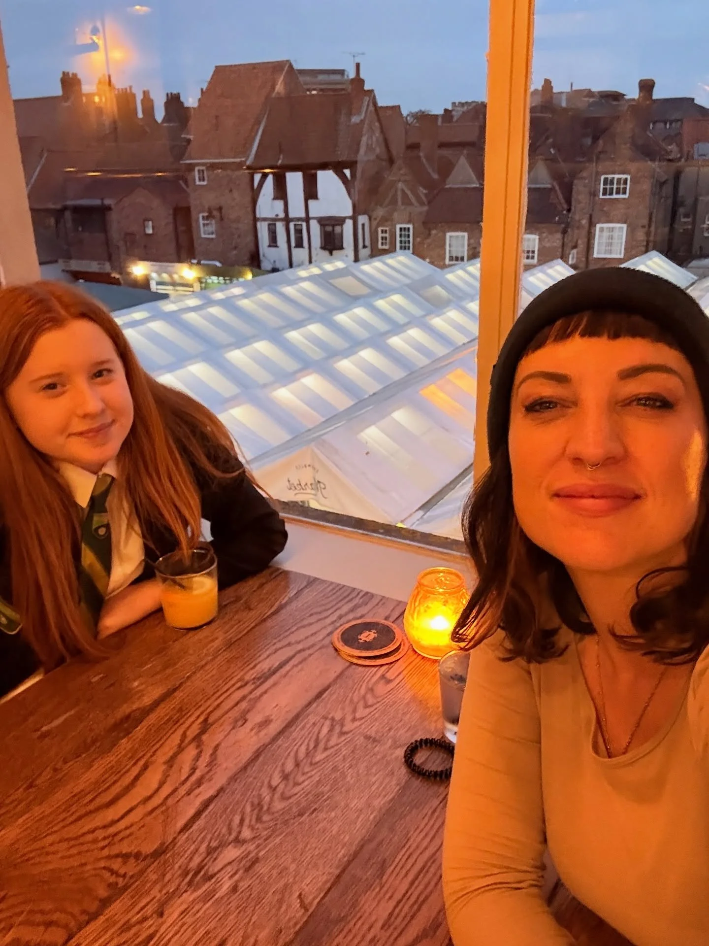 Glimmers glimmering …
1-3. Monday Thornbridge pizza dating 👩🏻‍🦰💁🏻‍♀️
4. Who’d you send this to.? 👋 
5-7. New walk bebes 
8. Ok okkk
9. Tastes better delivered straight to your mat @nathanwright11 
10-14. @yogabombyork for