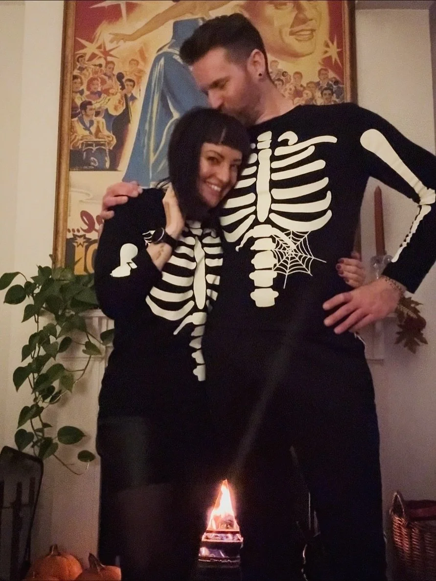 Half Term ☑️ 

All the pumpkin picking and clocks changing and Sunday stews and sunsets. 
A little sharing and receiving with special ones and a welcome needed dip out of the regular routine. 

Find the people and places for you to pause and rest for