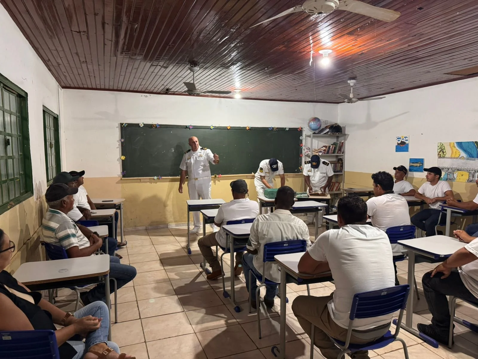      

 
   Entrega de certificados marca conclusão do Curso de Formação de Aquaviários em Águas do Miranda 
 




















  
  



    










































  

    
  
     

      

      
         
          
        