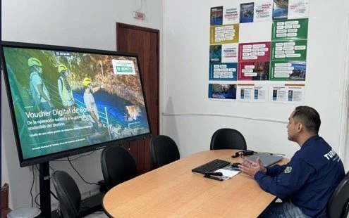 Bonito compartilha experiência em turismo sustentável em curso internacional do GSTC