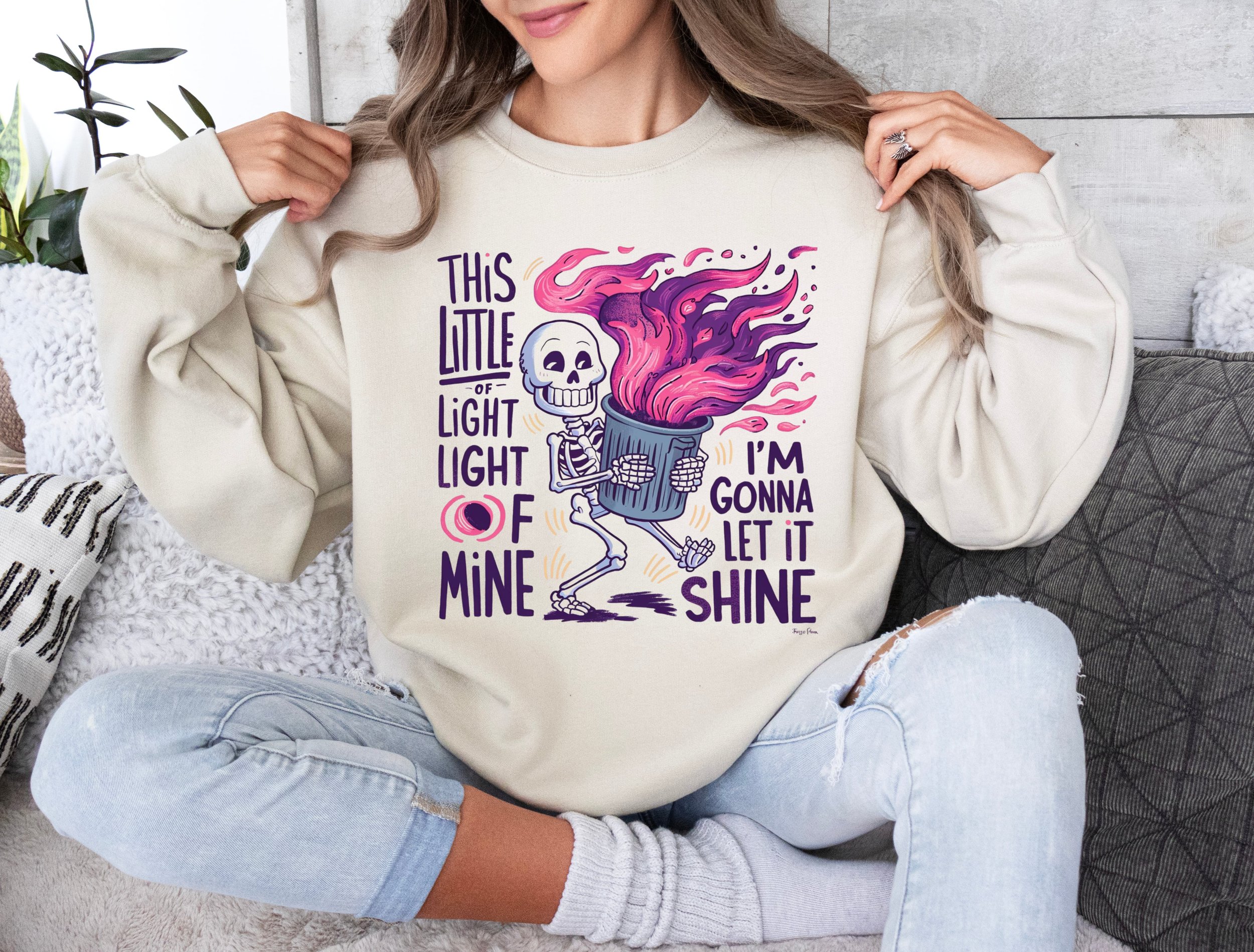 Sweatshirt-min.jpg