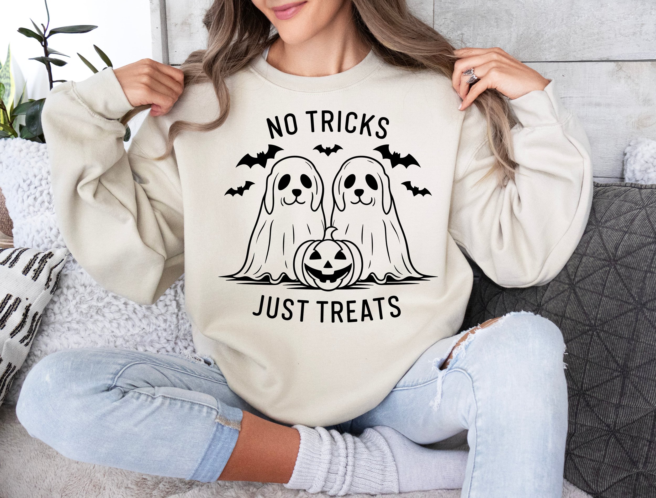 Sweatshirt-min.jpg