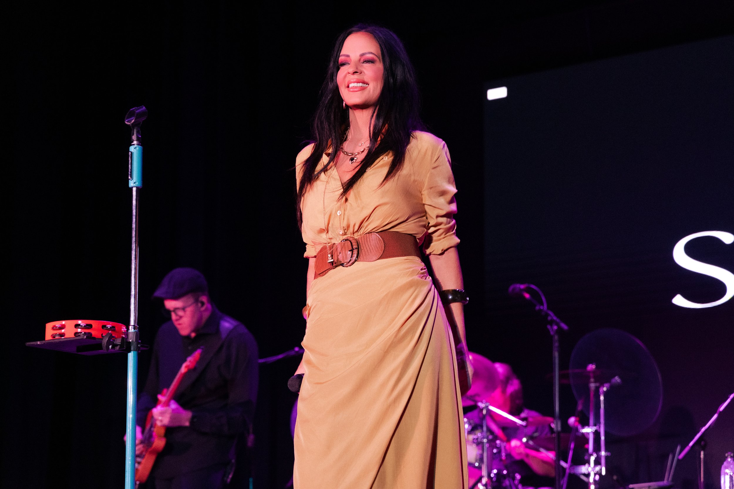 Sara Evans Live at Walhalla PAC