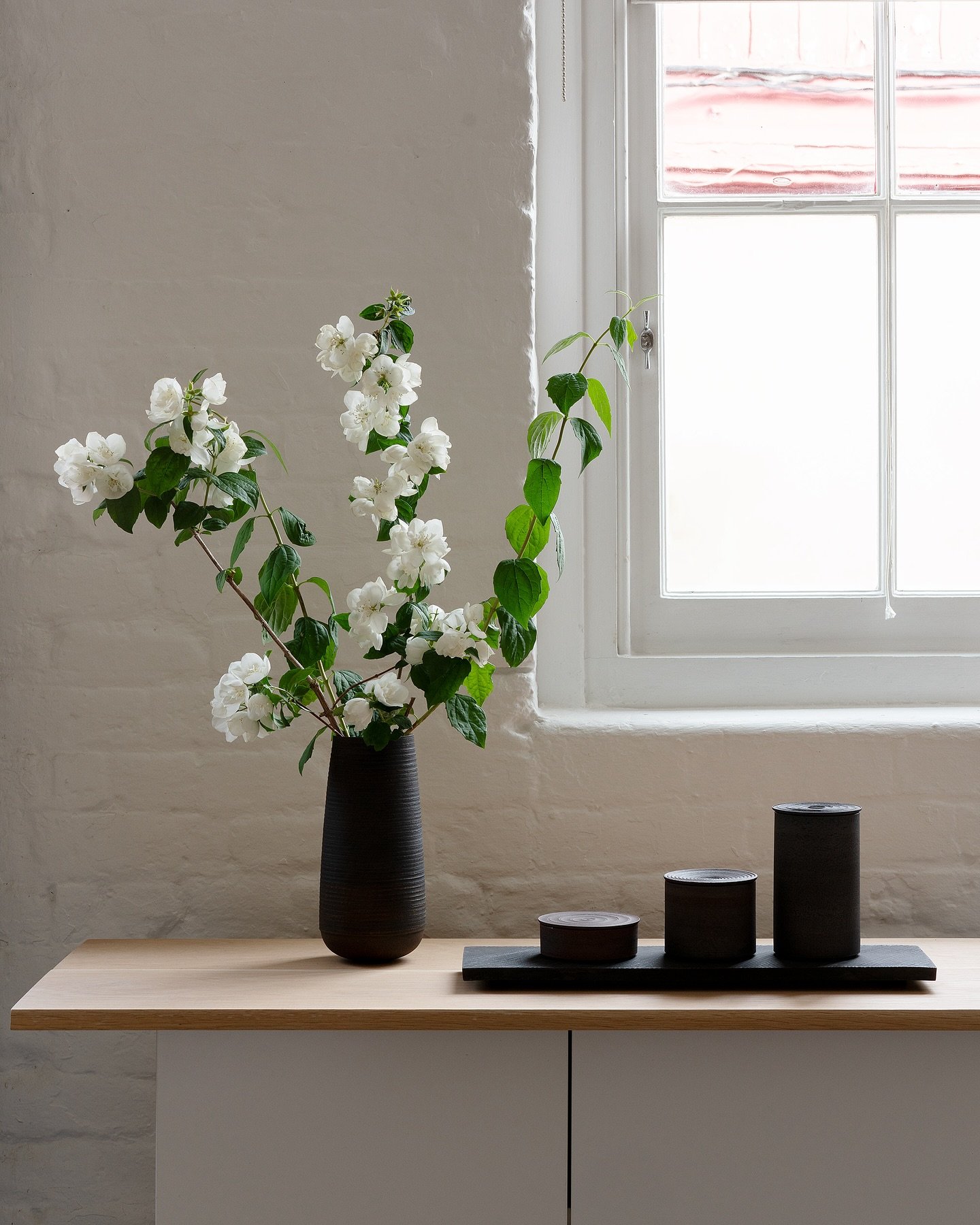 Rounded Vessel and Lidded Vessels on a plinth in the studio 

Well, the studio scrubbed up nicely and we enjoyed a long weekend sharing the space with friends and visitors. @coloursoftheland and I kicked off on Thursday evening with a &lsquo;studio-w