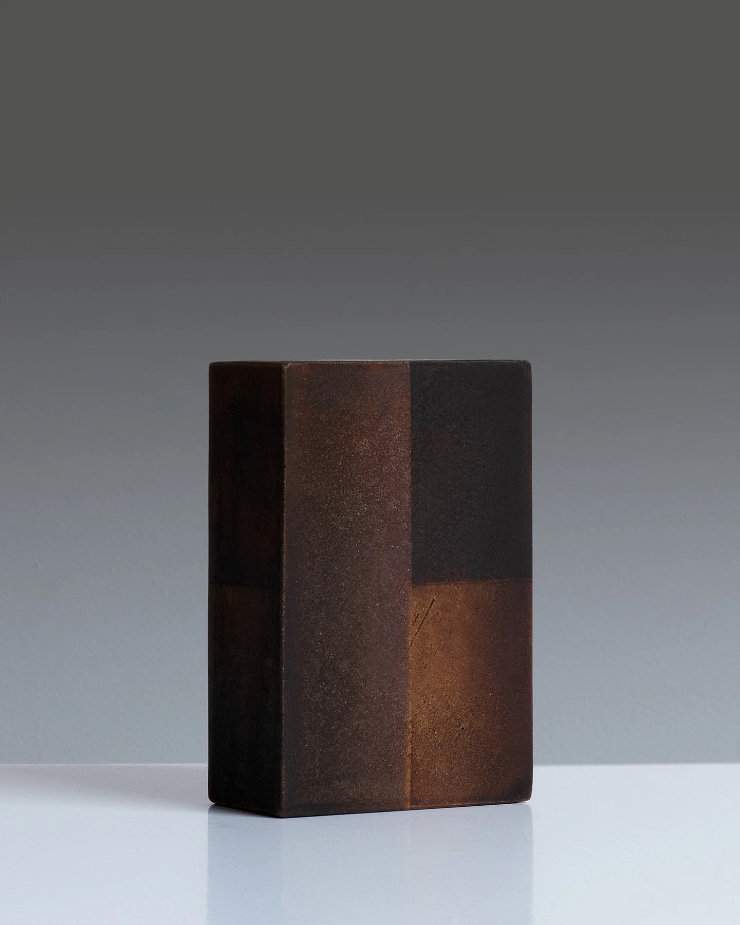 Cube, + phone installation shots 

It&rsquo;s Tuesday and my body is slowly recalibrating itself after the whirr of activity and fizz of @ceramicartlondon which kicked off last Thursday and concluded amidst happy exhaustion on Sunday evening. I enjoy