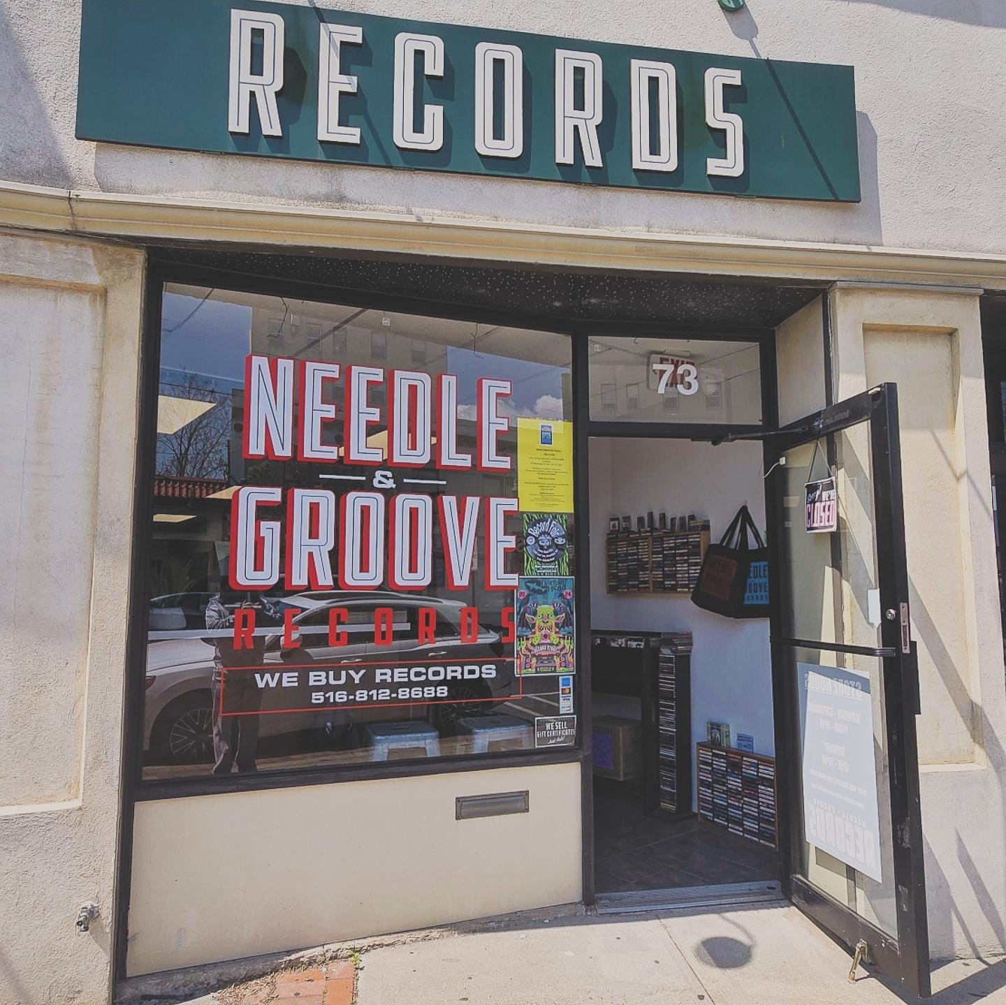 Beautiful day to spin some records 🎶