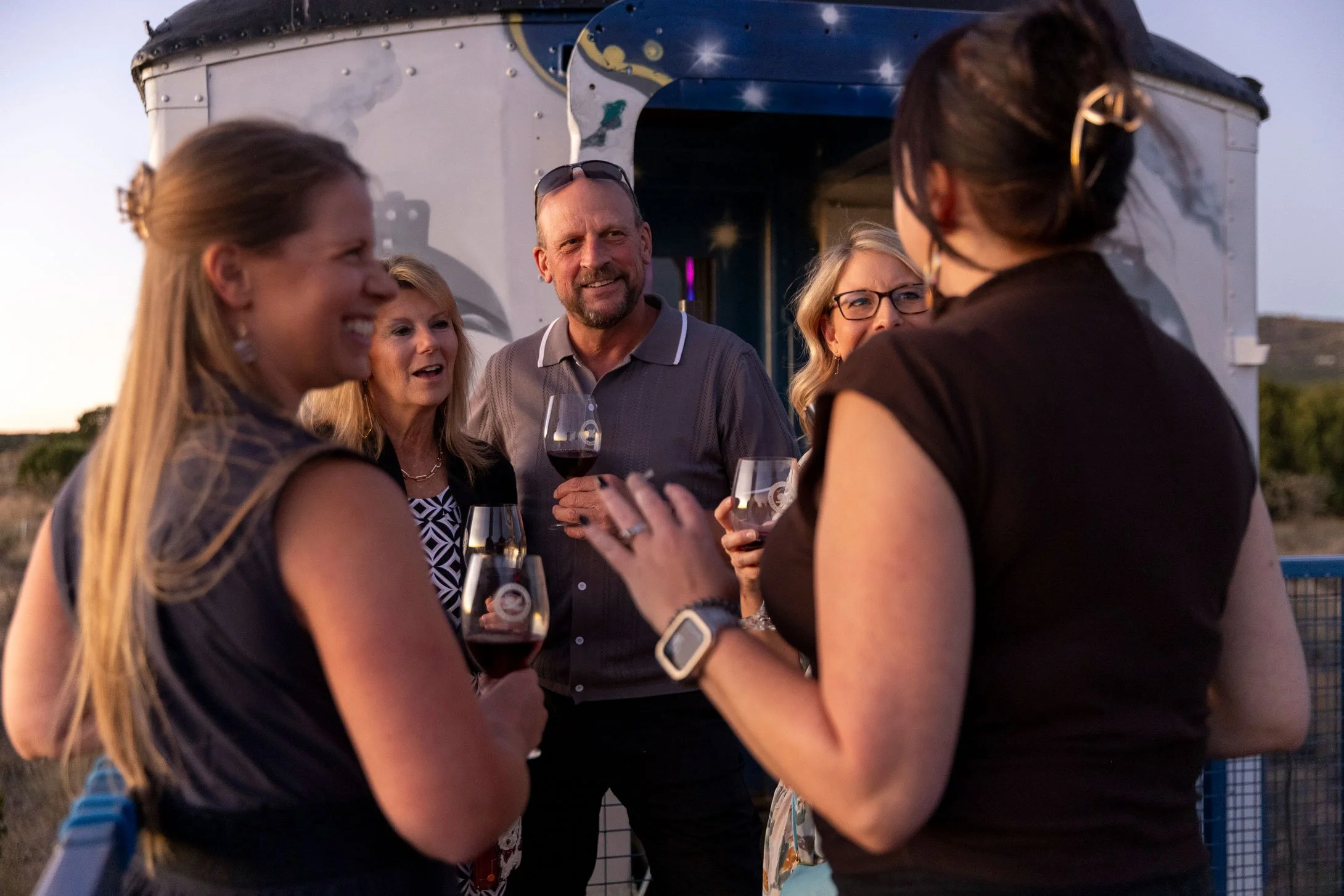 Sunset Sips: Sky Railway Wine Tour – VIP Car and General Admission