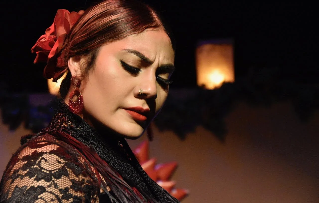 HOLIDAY FLAMENCO 
