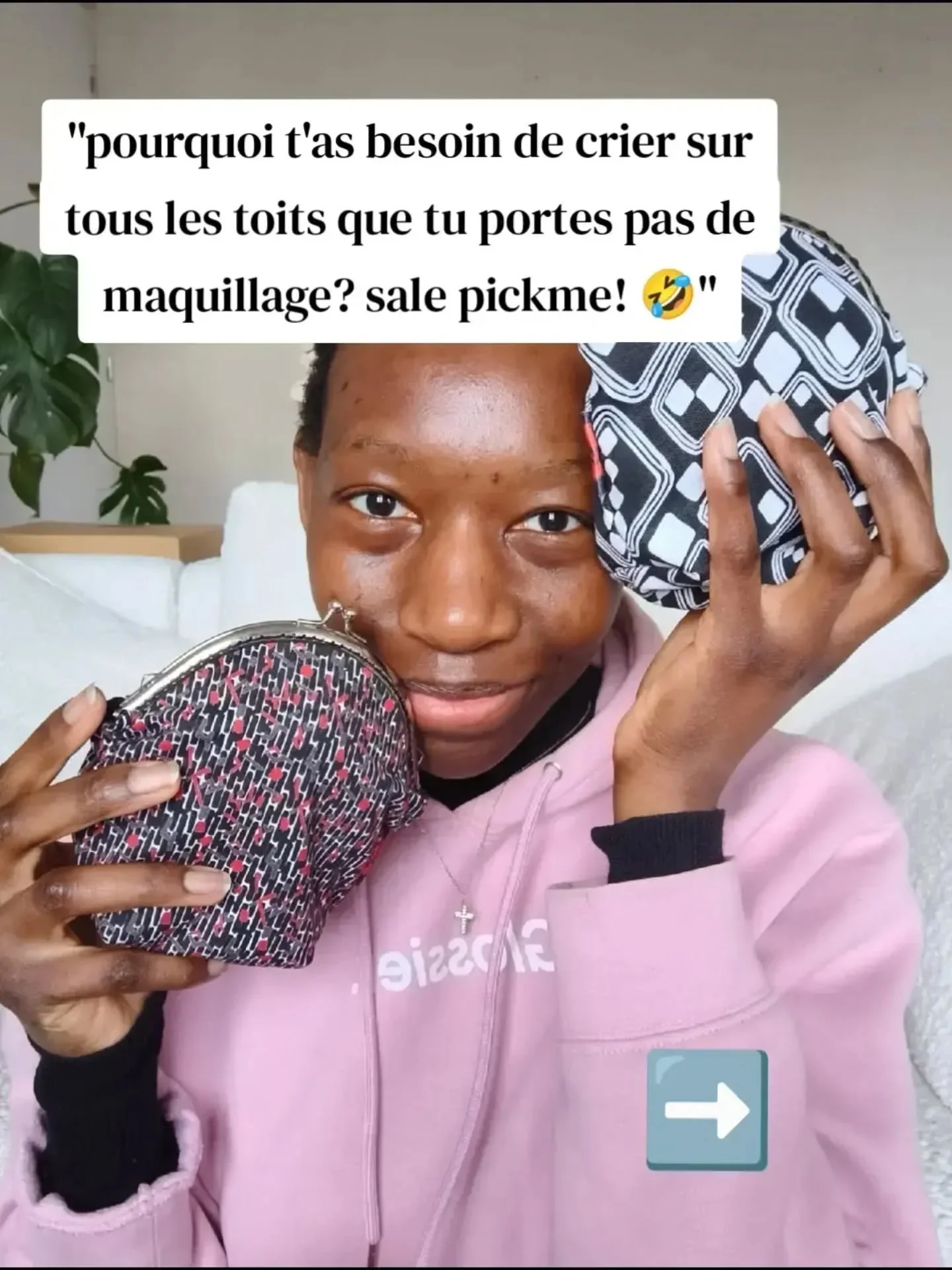 LESS is MORE, LESS is ME ✨🌿
Dans un monde qui capitalise sur vos ins&eacute;curit&eacute;s et complexe, se r&eacute;approprier notre beaut&eacute; devient un acte politique ✨

#minibeautypouch #chretienne #selflovejourney #minimalistskincare #christ