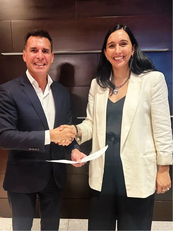  AUDAPI  La misión de AUDAPI es impulsar la excelencia en propiedad industrial uruguaya, ofrecer formación continua y ser el nexo entre profesionales y entidades gubernamentales, promoviendo la innovación y protección en el sector.